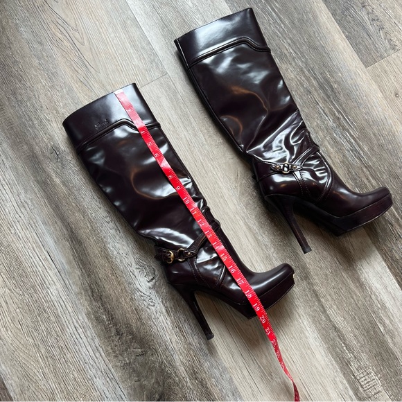 Vintage Y2K Gucci platform leather knee high boots - Picture 13 of 16